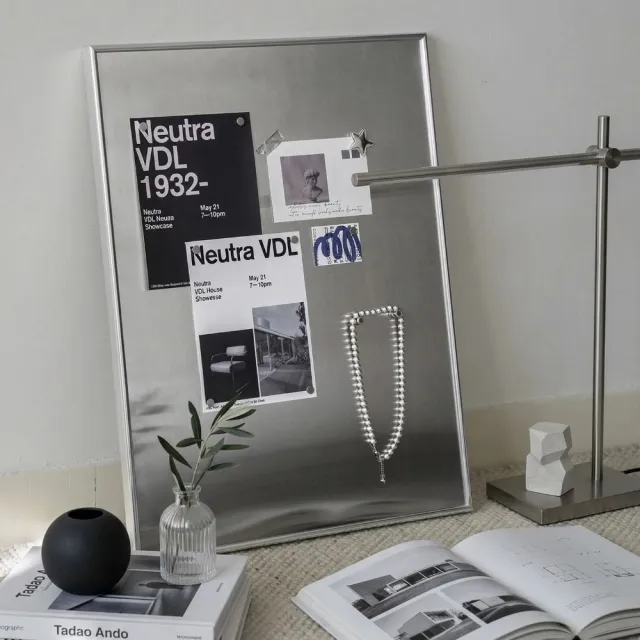 簡約工業風磁吸展示畫框 60×80cm  不鏽鋼面板 DIY 自由磁吸裝飾相框