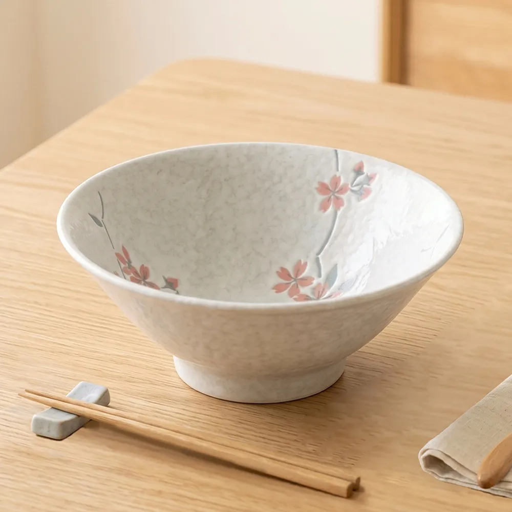 【Just Home】日本製美濃燒櫻花陶瓷7.5吋麵碗850ml(可微波 碗 碗盤 麵碗 湯碗 泡麵碗 拉麵碗)