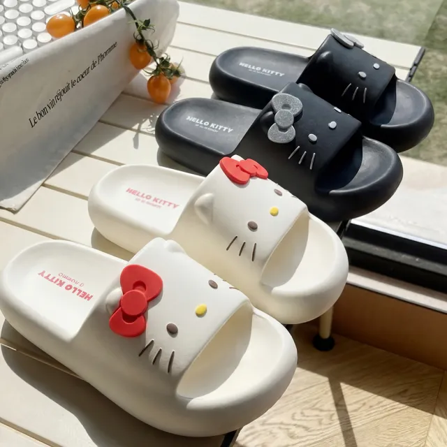 【HELLO KITTY】大頭像簡約造型EVA輕量舒適柔軟厚底防滑防水室內外休閒涼拖鞋-四款可選(三麗鷗)