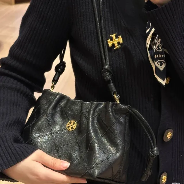 【TORY BURCH】TB WILLA 菱格紋束口磁釦肩背斜背雲朵福袋包絕美黑金LOGO色小號送禮原廠紙袋