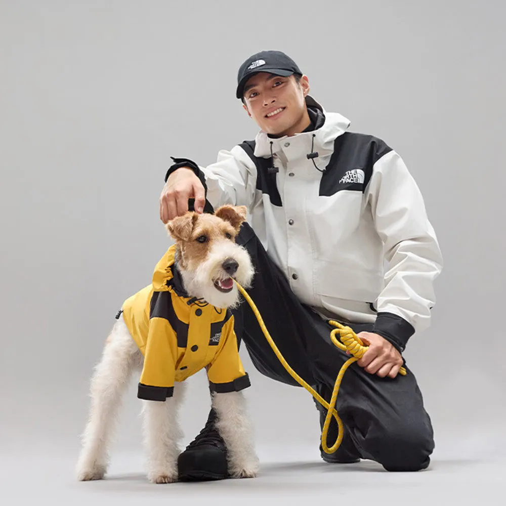 【The North Face】經典ICON-北面男款米白色FUTURELIGHT防水透氣衝鋒衣外套｜8AKJROU