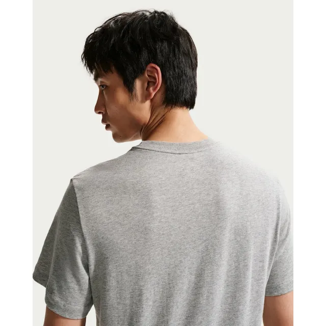 【NIKE 耐吉】短袖上衣 男 AS M NK TEE STD ASBURY CHAMPS 運動 休閒 T恤 灰 (IM5051063)