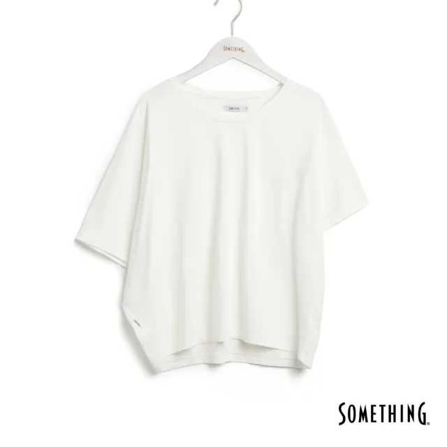 【SOMETHING】女裝 不對稱造型短袖T恤(白色)