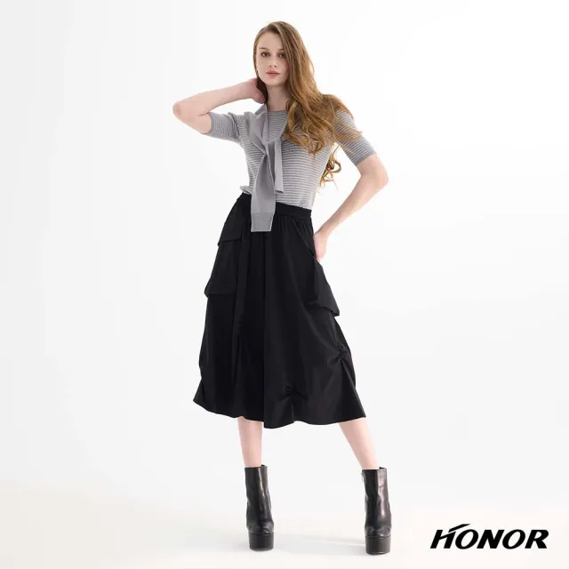 【HONOR 山形屋】細條紋針織披肩兩件式上衣-灰/黃