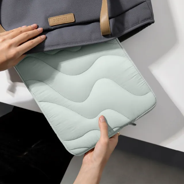 【tomtoc】地球紋理 筆電包內袋 適用15吋MacBook Air 2023後 M2-M5晶片
