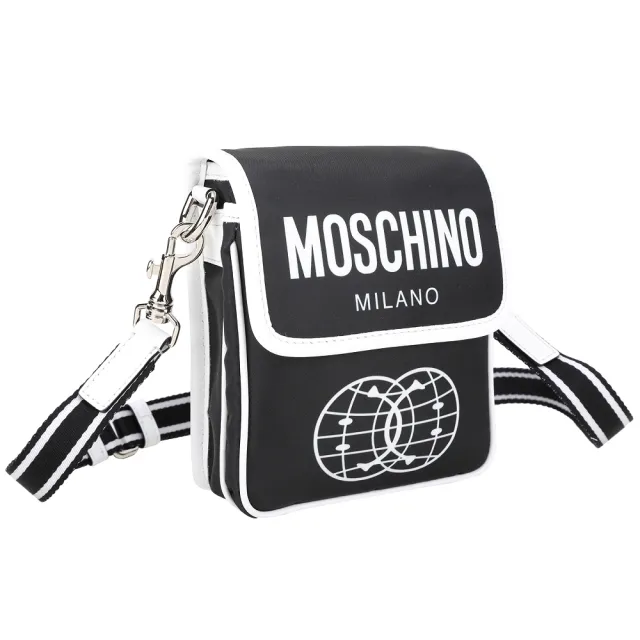 【MOSCHINO】Smiley 笑臉聯名 字母印花翻蓋尼龍斜背包(黑色 肩背 側背)