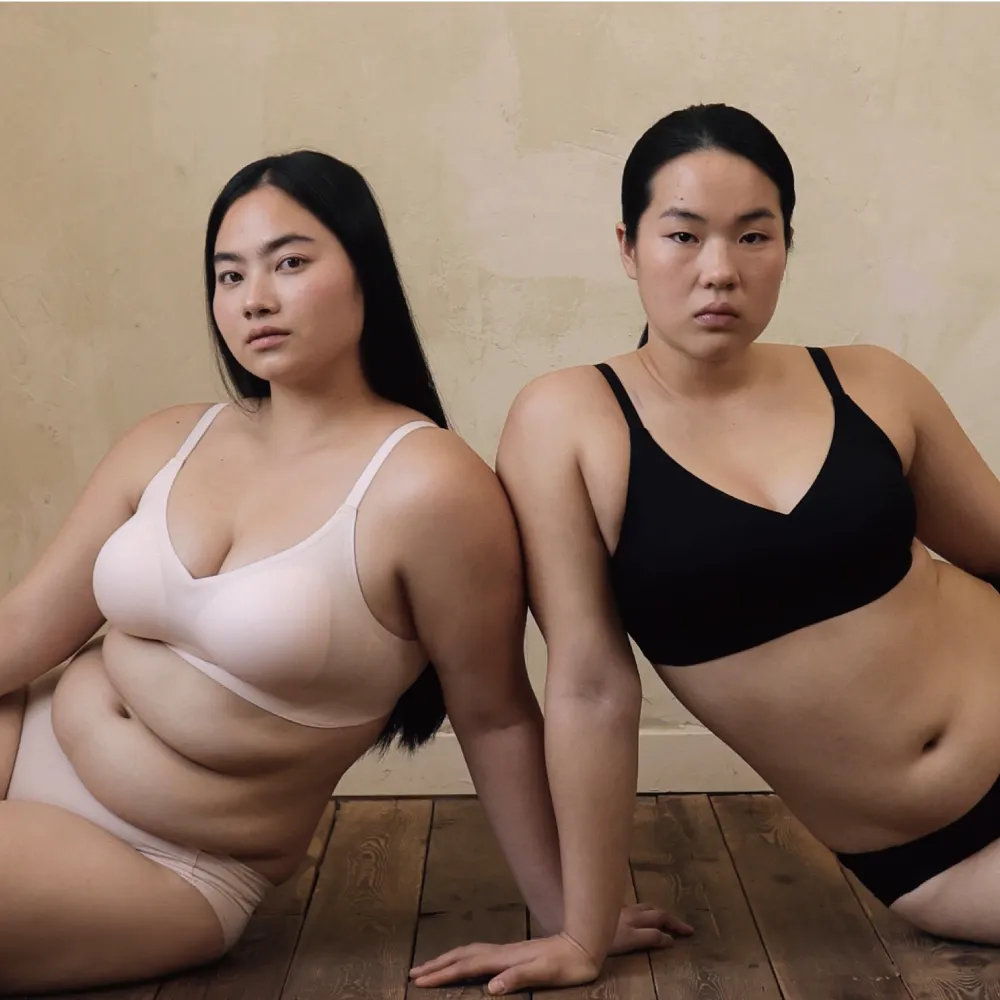 【24HRS】5件組 - 漫畫胸款 一秒升杯 無感逆襲內衣 (無鋼圈內衣 女內衣 女內著 無感失憶 背扣式)