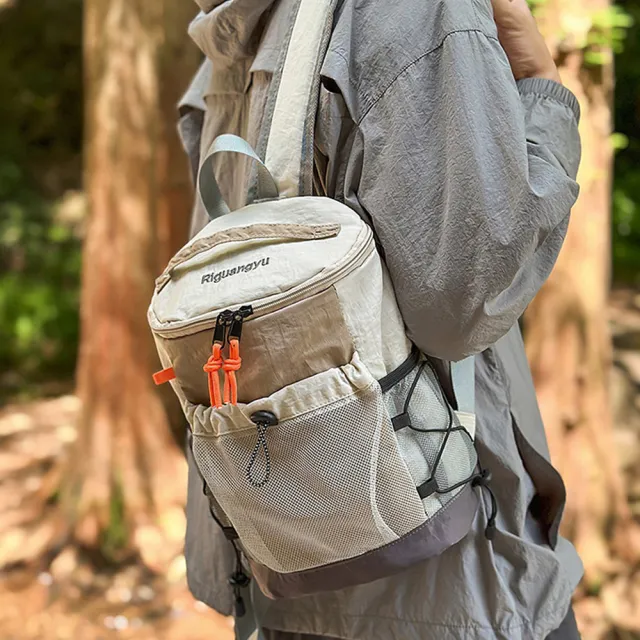 【SUNORO】日系戶外旅行輕量後背包 防潑水迷你登山包 男女輕便背包 短途旅行背包 運動背包