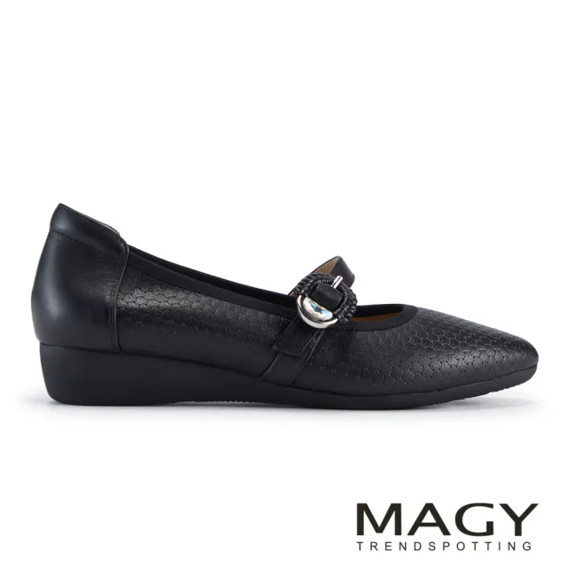 【MAGY】經典牛皮壓紋瑪莉珍平底鞋 黑色