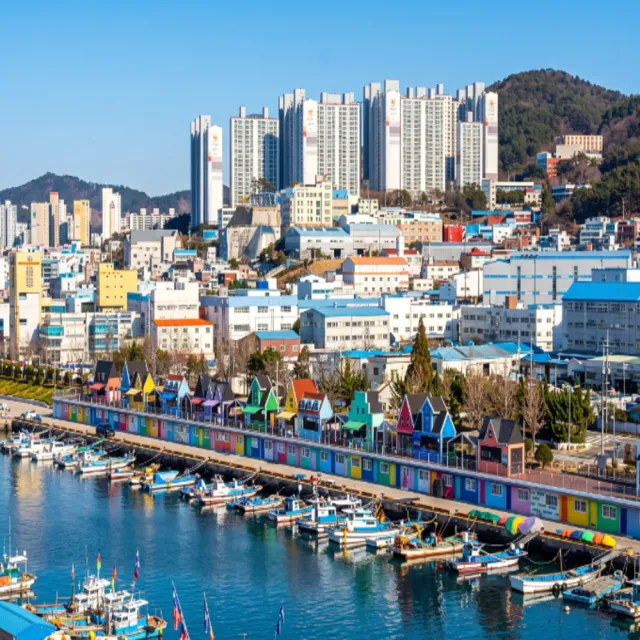 【喜鴻假期】★台中出發．星遊釜山５日★彩妝一站、星宇航空、膠囊列車、美術館、遊艇煙火秀