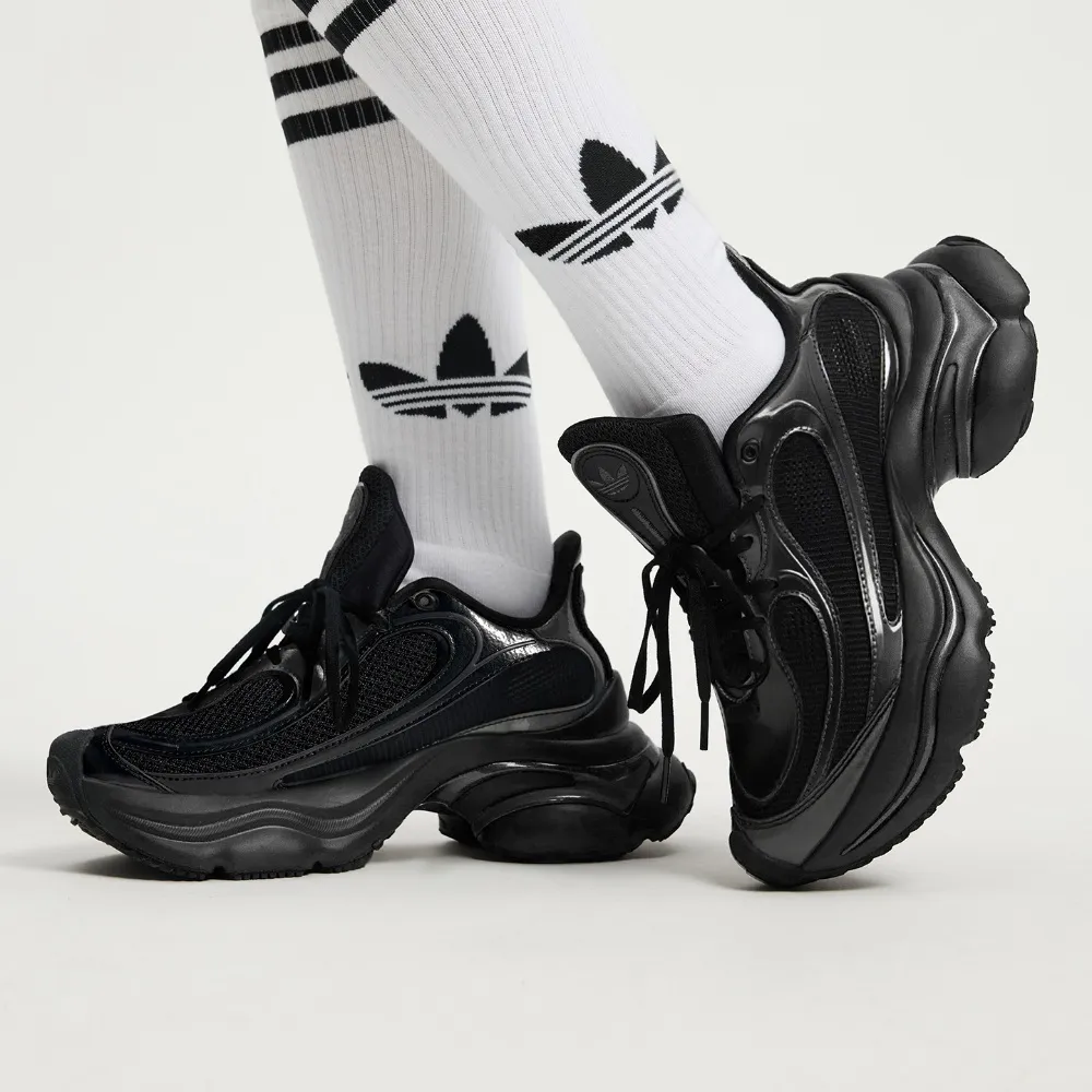 【adidas 愛迪達】OZVENUZ 運動休閒鞋 老爹鞋 女鞋 - Originals JS2468