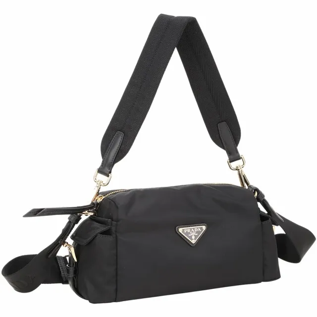 【PRADA 普拉達】Explore Re-Nylon 小款 男女共用 金三角牌雙袋再生尼龍手提 肩斜背包(黑色 圓筒包 兩用)