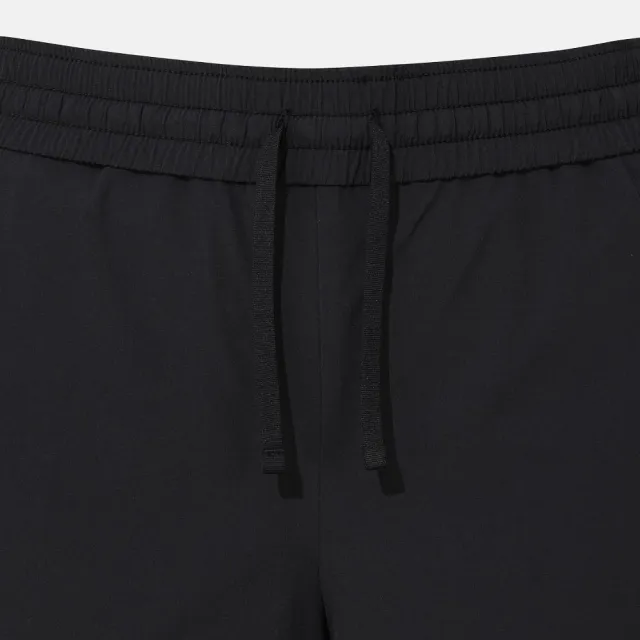 【DESCENTE】短褲 女 運動褲 快排 WOMENS WOVEN 4.5 SHORTS 黑 SR322PHP72-BLK0