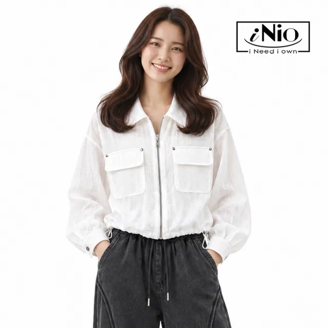 【iNio 衣著美學】翻領拉鍊輕薄短版外套 女落肩長袖外套 對稱掀蓋口袋下襬抽繩襯衫式外套  CHW4507