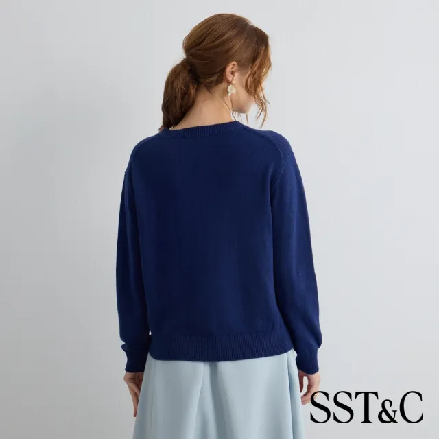 【SST&C】女裝_寶藍領口墜飾羊毛針織上衣82126917013(限時85折)