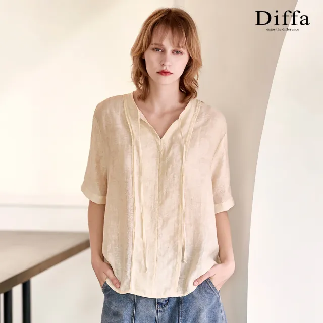 【Diffa】卡其前領開衩綁帶上衣-女