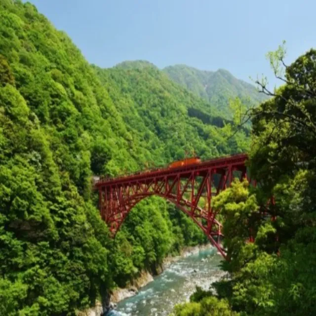 【喜鴻假期】★經典北陸．黑部立山雪牆５日★黑部峽谷鐵道、白川鄉合掌村、上高地、名古屋美食