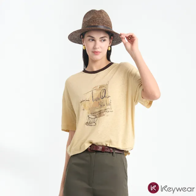 【KeyWear 奇威名品】麻質咖啡印花短袖上衣