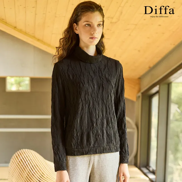 【Diffa】高領立體織紋針織衫-女