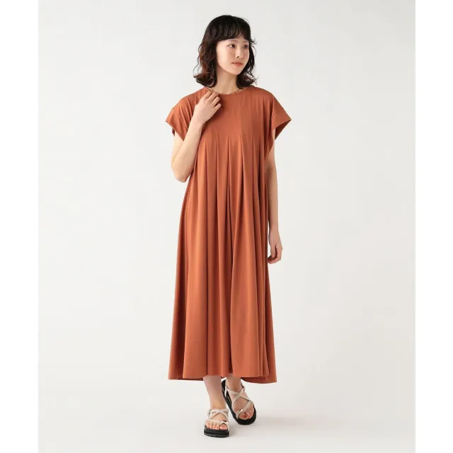 【BEAMS】官方旗艦館 BEAMS HEART / 女裝 打褶 傘狀 洋裝