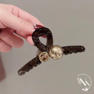 【NANA】輕奢珍珠抓夾鯊魚夾 N115090908(輕奢 珍珠 抓夾 鯊魚夾)