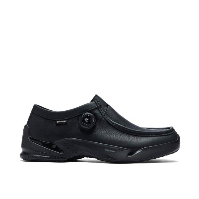 【Clarks】男鞋 輕鬆走-Tri Ease Wl GTX真皮黑武士防水旋鈕袋鼠鞋(黑色)(CLM29222C)