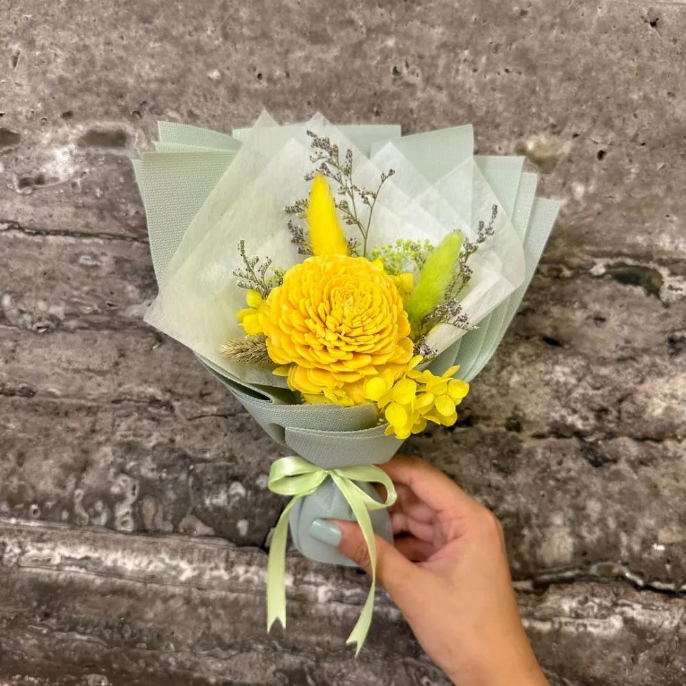 【A-ONE 匯旺】小花束 索拉太陽玫瑰 情人節花束 黃兔尾草 不凋花束 永生花 生日七夕 婚禮 花束