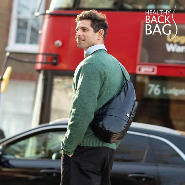 【HEALTHY BACK BAG】官方直營-印花系列RECYCLED PRINT SMALL 斜背包-鈦霧黑 男包 女包 側背包 大容量包