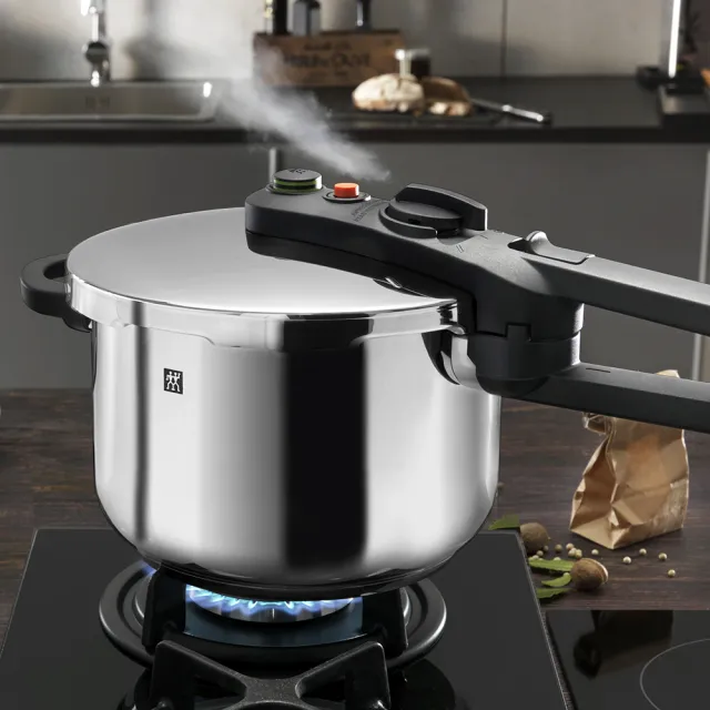 【ZWILLING 德國雙人】EcoQuick II 壓力鍋22cm/6L+馬卡龍長方型陶瓷烤盤2件組(德國雙人牌集團官方直營)