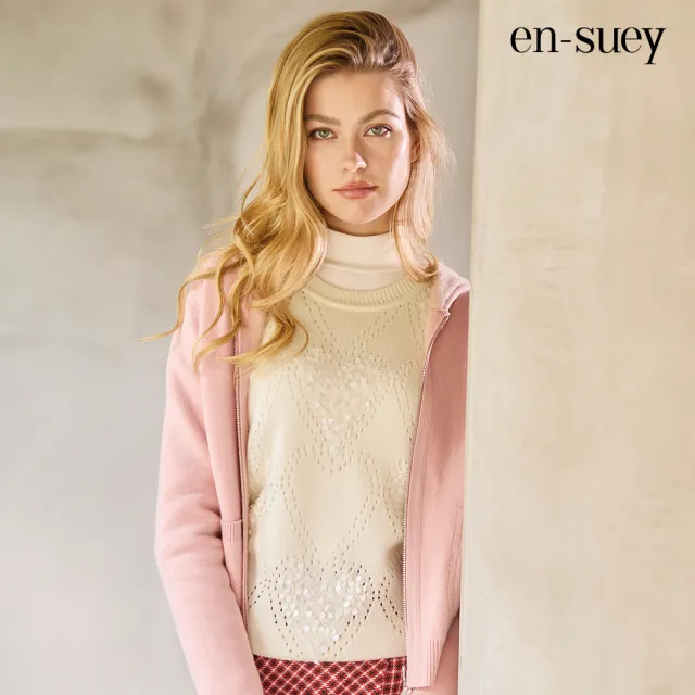 【en-suey 銀穗】透明亮片愛心挑洞紋理線衫-女