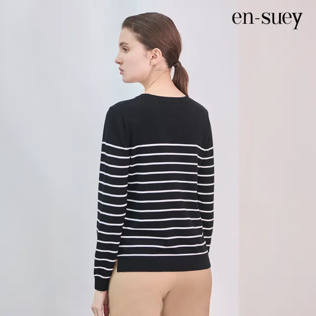 【en-suey 銀穗】柔美花朵條紋長袖線衫-女