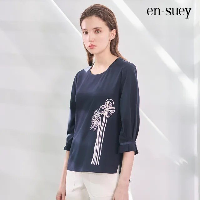 【en-suey 銀穗】花朵印圖燙鑽上衣-女