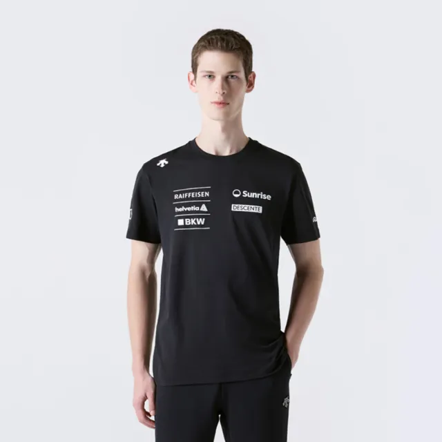 【DESCENTE】短袖上衣 男 快排 [SWISS SKI CLASSIC] TEAM GRAPHIC SS ROUND 黑 SR323STS81-BLK0
