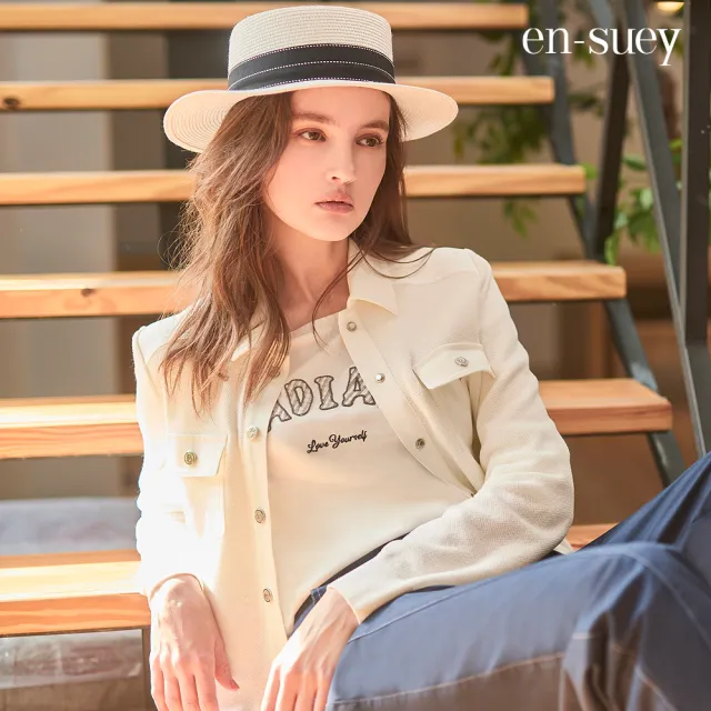 【en-suey 銀穗】舒適配色英文繡花上衣-女