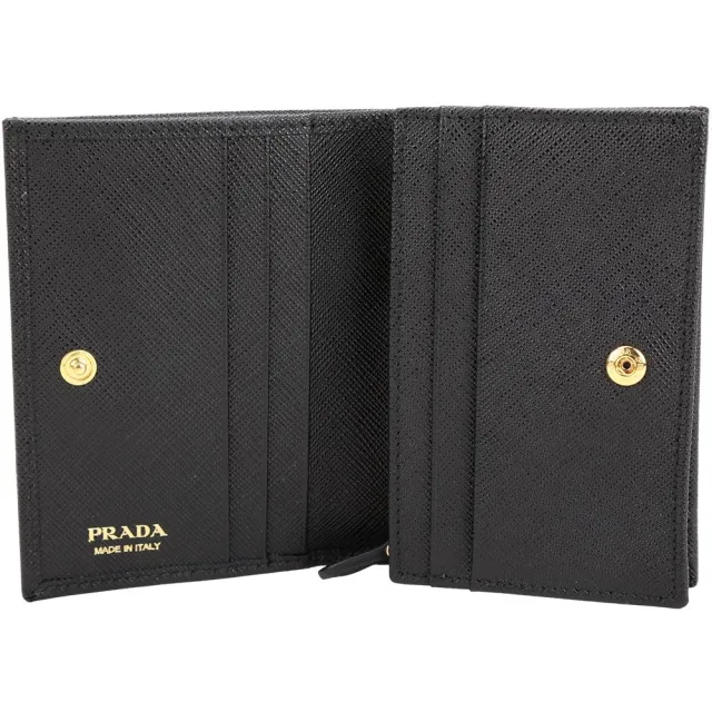 【PRADA 普拉達】Saffiano 三角牌防刮牛皮4卡釦式短夾(黑色 皮夾 零錢包)