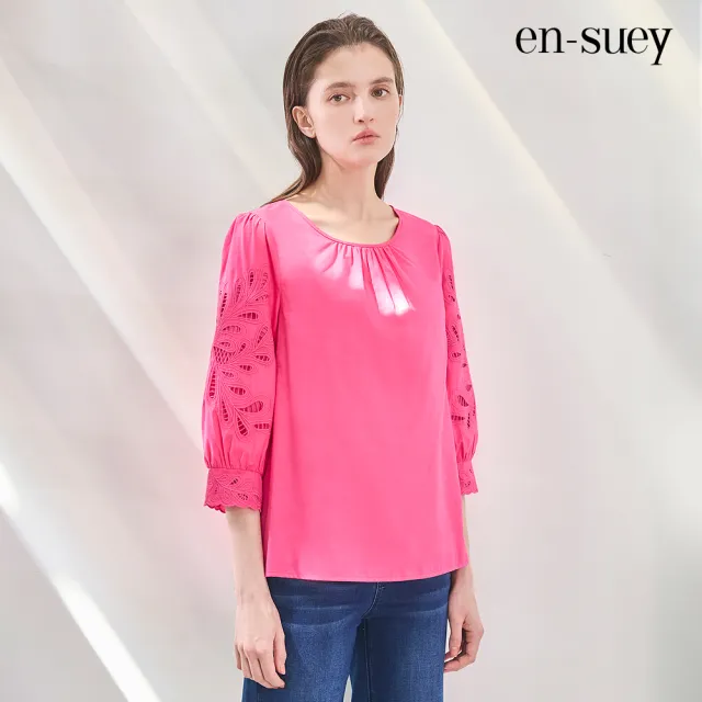 【en-suey 銀穗】鏤空繡花七分拋袖上衣-女