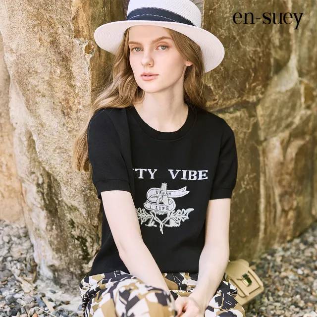 【en-suey 銀穗】學院風貼布刺繡短袖線衫-女