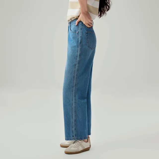 【GIORDANO 佐丹奴】女裝純棉挺拔顯瘦直筒牛仔褲(83 淺藍)