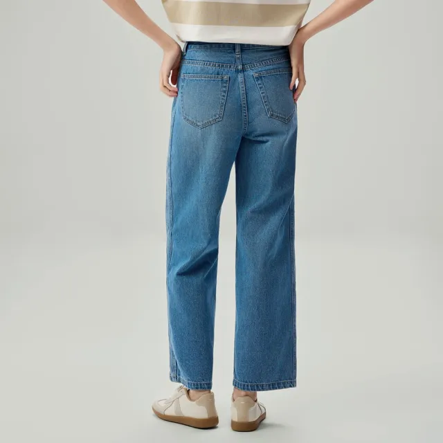 【GIORDANO 佐丹奴】女裝純棉挺拔顯瘦直筒牛仔褲(83 淺藍)
