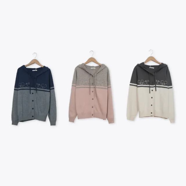 【MOSS CLUB】翻滾兔刺繡撞色拼接連帽針織外套 藍 駝 灰(魅力商品)