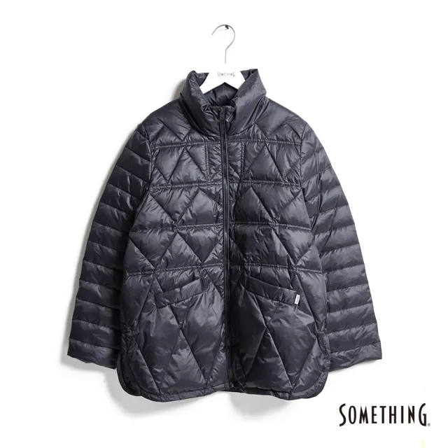 【SOMETHING】女裝 壓紋設計羽絨外套(黑色)
