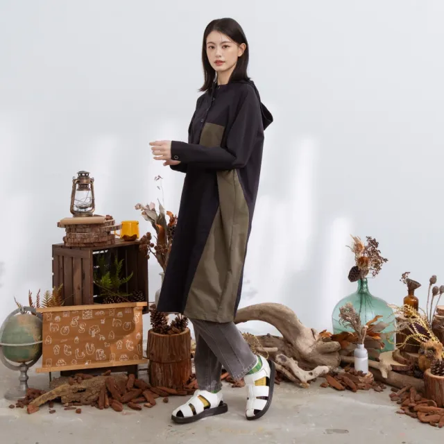【MOSS CLUB】連帽半開襟開釦兔朋友織標長袖洋裝 黑 綠