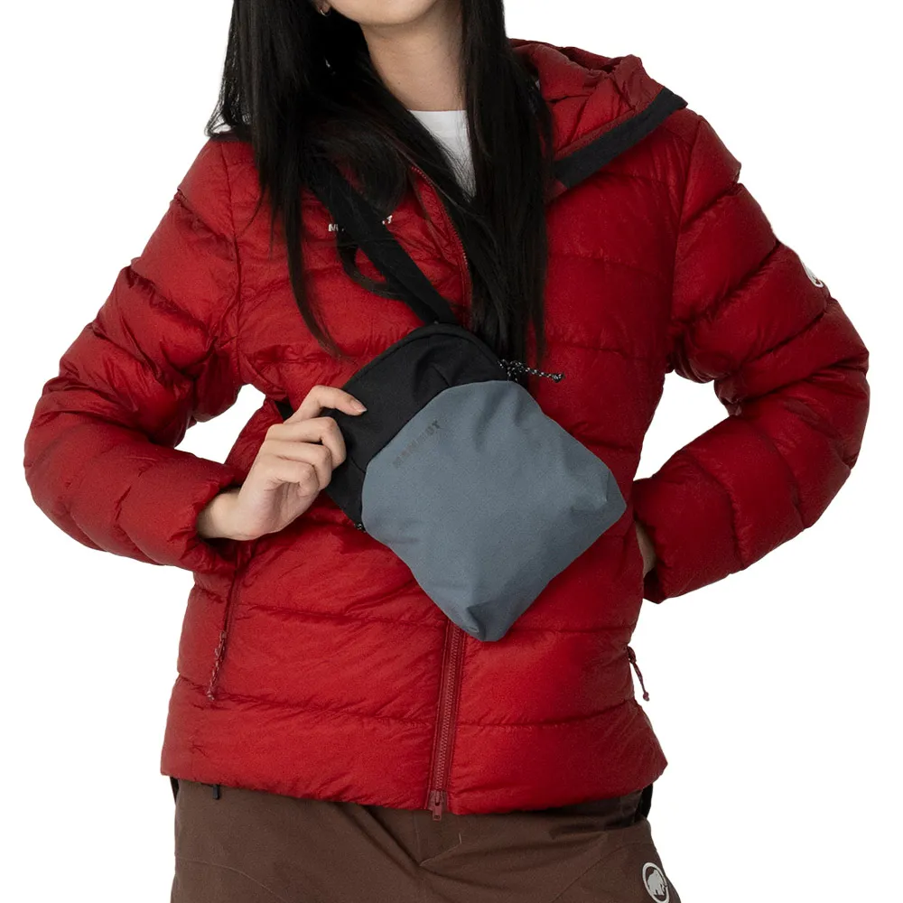 【Mammut 長毛象】Alto Pouch 4 4L防潑水輕便側背包 地層灰藍 #2810-01580