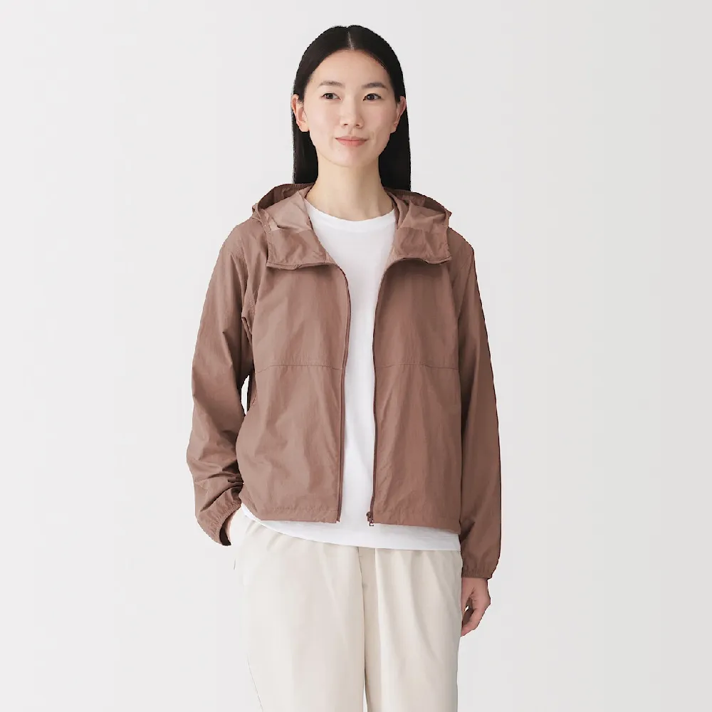 【MUJI 無印良品】女撥水加工可攜式風衣外套(象牙白/灰白/黑色/煙燻粉)