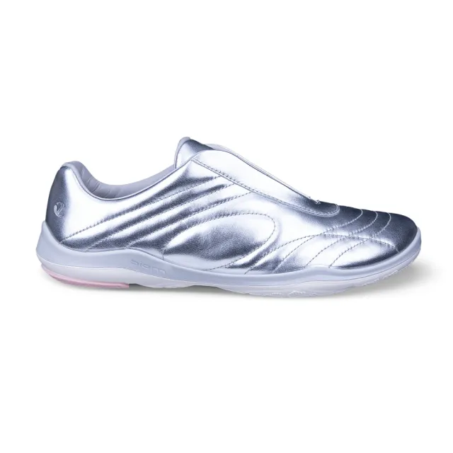 【ecco】Biom Lite TR W 健步輕巧簡約皮革休閒鞋 女鞋(銀色 84018361259)