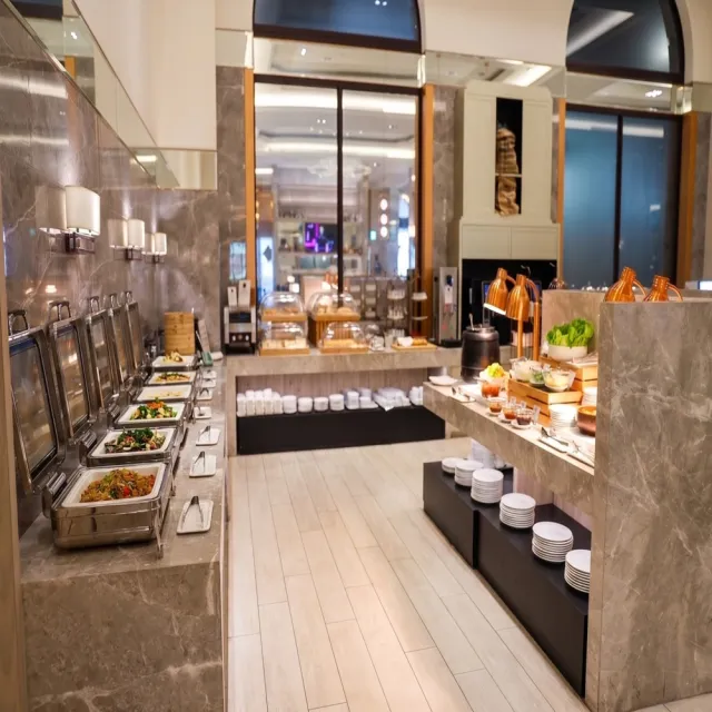 【台北漢普頓酒店】10/24偷殺!洛可可茶苑︱平假日午餐buffet吃到飽(假日不加價)