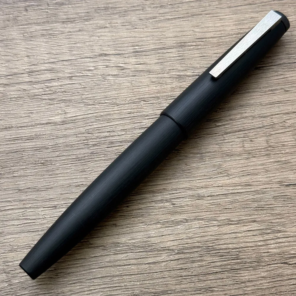 【LAMY】2000系列 301 玻璃纖維 鋼珠筆 黑