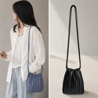 【MoonDy】雙11 包包 單肩包 皮革包包 皺褶包 日系包包 女生包包 軟皮包包 側背包 隨身包 手機包 抽繩