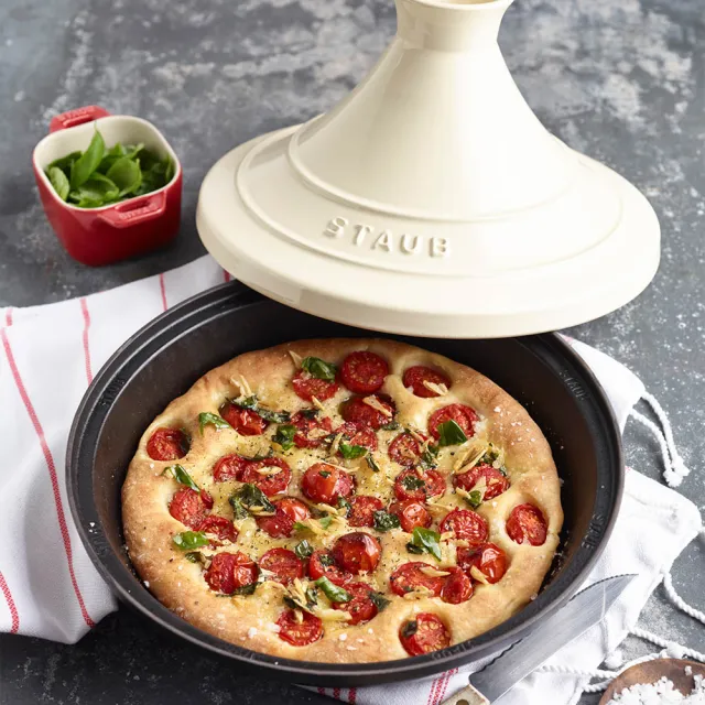 【STAUB】琺瑯鑄鐵塔吉鍋28cm-奶油白(德國雙人牌集團官方直營)