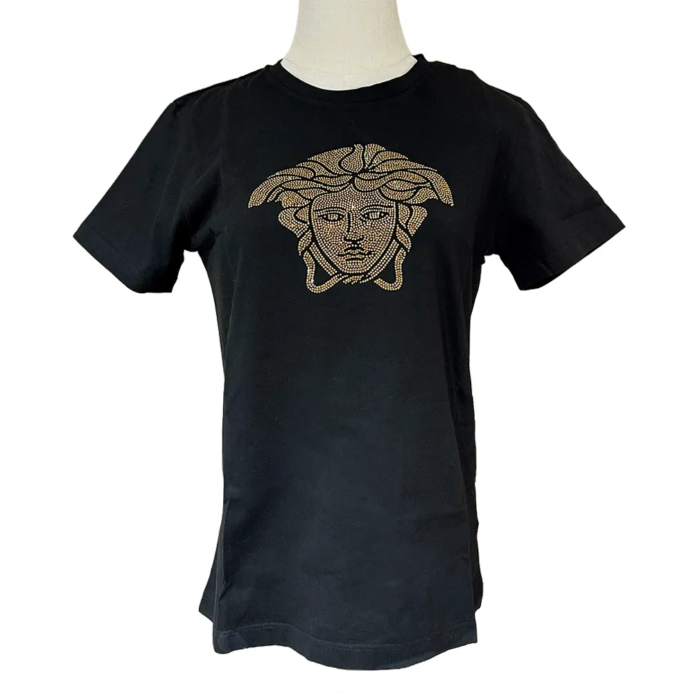 【VERSACE 凡賽斯】水晶梅杜莎logoT-shirt(黑/金色小水晶)(14A)